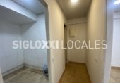 65m² bureaux pour location à Barcelone, dans le quartier de Porta, Carrer de Santa Pau photo
