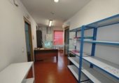 Nave Industrial en alquiler con 300m² en Segovia foto