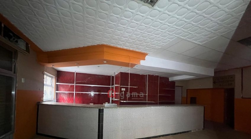 Local comercial