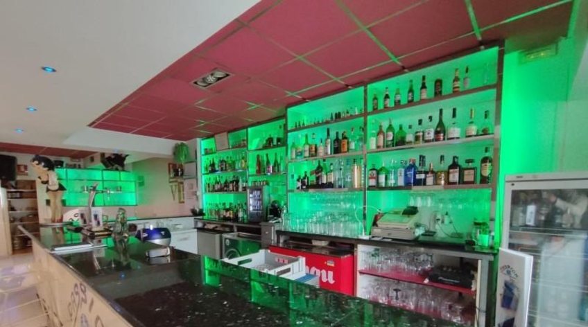 Local comercial