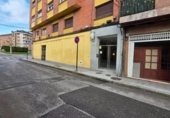 86m² commercial premises for sale in Oviedo, photo