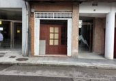 86m² commercial premises for sale in Oviedo, photo