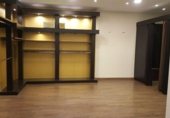 Local comercial
en lloguer
amb 187m² a Salamanca foto