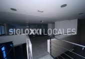 509m² locaux commerciaux pour location à Barcelone, dans le quartier de el Camp de l'Arpa del Clot, Carrer de la Independència photo