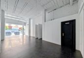 69m² commercial premises for sale in Loja photo