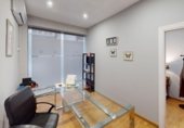115m² offices for sale in Seville, in the area of The Remedies photo