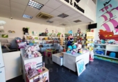 Local comercial en venta en Espartinas, Calle Juan Antonio Ruiz Espartaco foto
