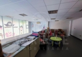 Local comercial en venta en Espartinas, Calle Juan Antonio Ruiz Espartaco foto