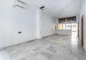 152m² commercial premises for sale in Granada, photo