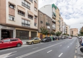 152m² commercial premises for sale in Granada, photo