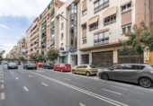 152m² commercial premises for sale in Granada, photo