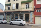 Local comercial
en venda
amb 146m² a Torrelavega foto