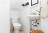 246m² building for sale in Seville, photo