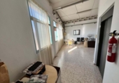 300m² warehouse industrial for sale in Elche, photo
