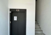 300m² warehouse industrial for sale in Elche, photo
