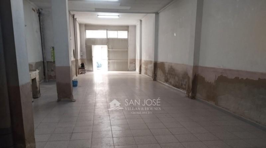 Local comercial