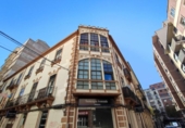 1349m² building for sale in Salamanca, photo