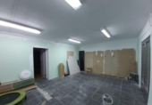 Local comercial en venta con 360m² en Cerdanyola del Vallès, avda. catalunya foto