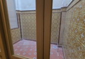400m² building for sale in Elche, photo