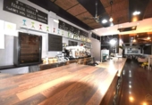 Restaurante en venta con 192m² en Cornellà de Llobregat foto