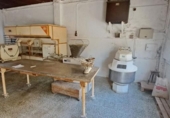 197m² warehouse industrial for sale in Tardienta, photo