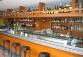 Restaurante en venta con 614m² en Castelldefels foto