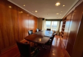 196m² office for sale in A Coruña, photo
