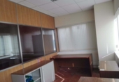 224m² bureau pour vente à Derio, photo