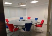 300m² office for sale in Derio, photo