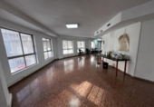 260m² office for sale in Alicante, photo