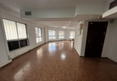260m² office for sale in Alicante, photo