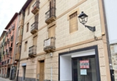 Edificio en venta con 240m² en Mondragón foto