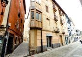 Edificio en venta con 240m² en Mondragón foto