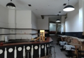 120m² cafeteria for sale in Pontevedra, photo