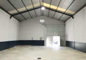 200m² warehouse for sale in Seville, photo