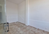 Local comercial
en venda
amb 101m² a Torrelavega foto