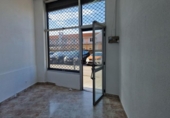 Local comercial
en venda
amb 101m² a Torrelavega foto