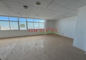 615m² bureau pour location à Elche, photo
