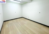 91m² bureau pour vente à Ávila, photo
