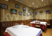 Restaurante en venta en San Sebastián, en la zona de Parte Vieja, Plaza de la Trinidad foto