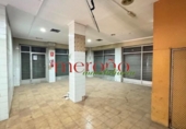 Local comercial
en lloguer
amb 600m² a Elx foto