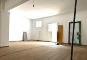 Local comercial
en venda
amb 190m² a Sant Boi de Llobregat foto