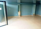 80m² locaux commerciaux pour location à Ferrol, photo