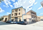 Edificio en venta con 563m² en Elda foto