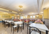 Restaurante en venta con 627m² en Colmenar Viejo foto