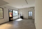 Peluqueria en venta con 104m² en Azuaga foto