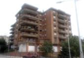 104m² bar for sale in Jaca, photo