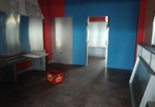 286m² commercial premises for sale in Pontevedra, photo