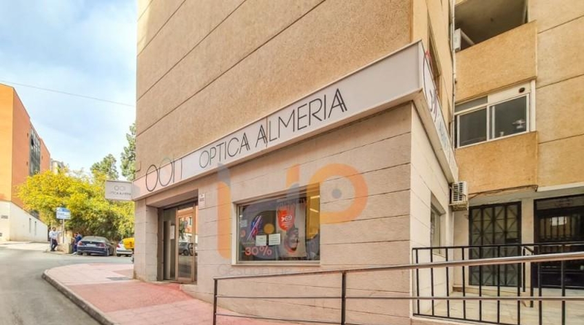 Local comercial