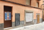  locaux commerciaux pour vente à Valls, Carrer Muralla del Castell photo